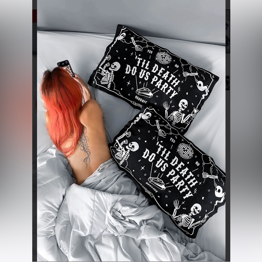 KILLSTAR Glow in the dark Party Pillowcases~ Set of Two NWT